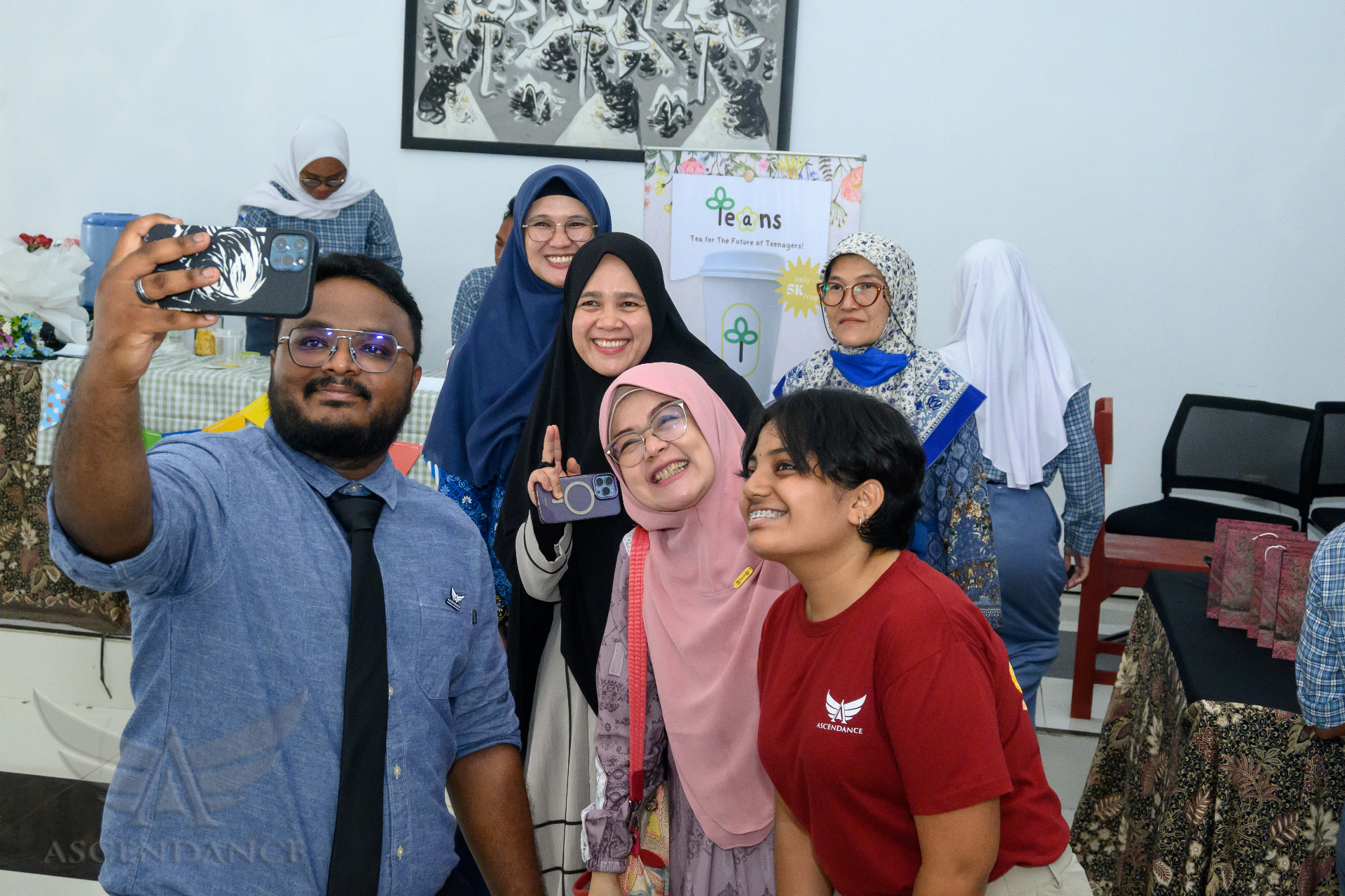 Teachers and participants at PMDK event